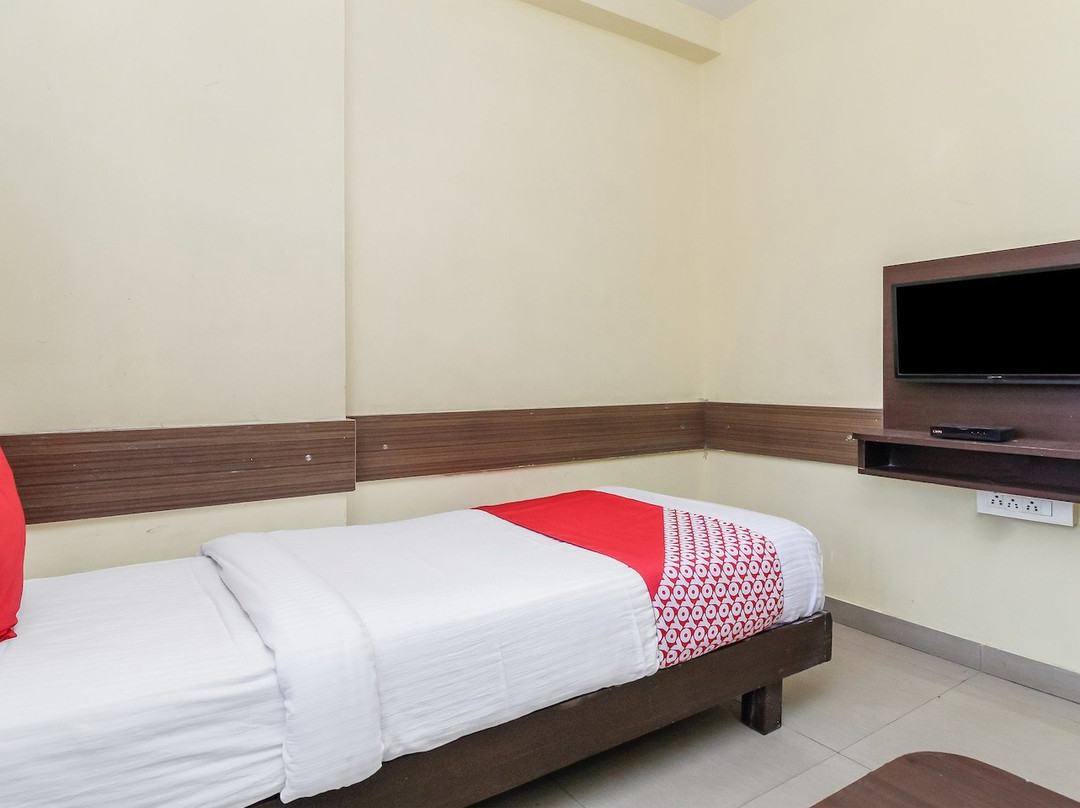 Hotel Megharaj主图