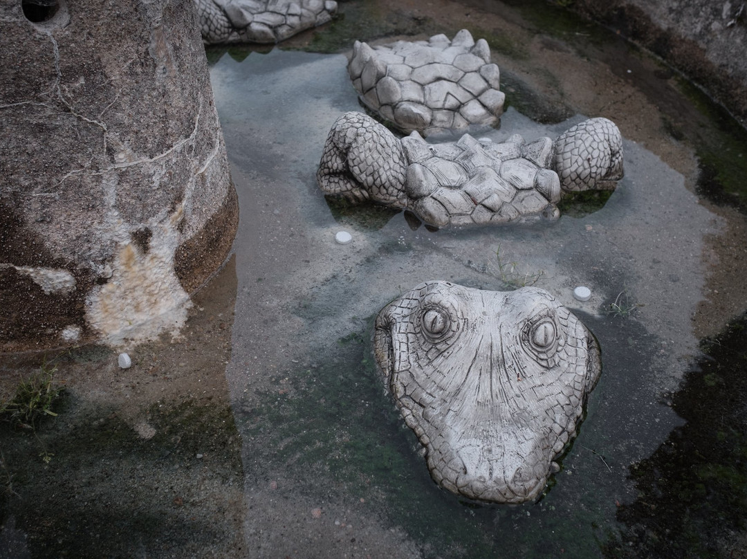 Les Eaux De La Petite Fontaine主图