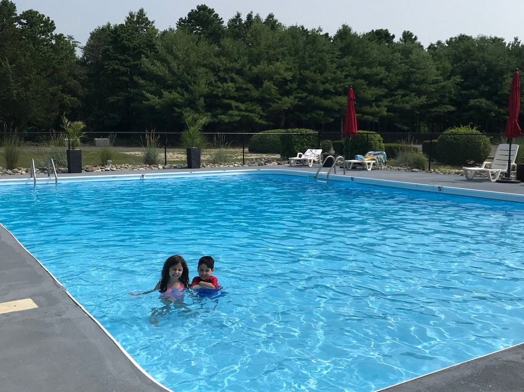 Blue Creek Inn主图