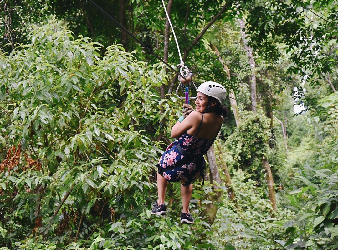 El Santuario Canopy Adventure Tour景点图片