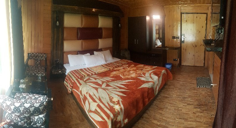 Hotel Divine Inn主图