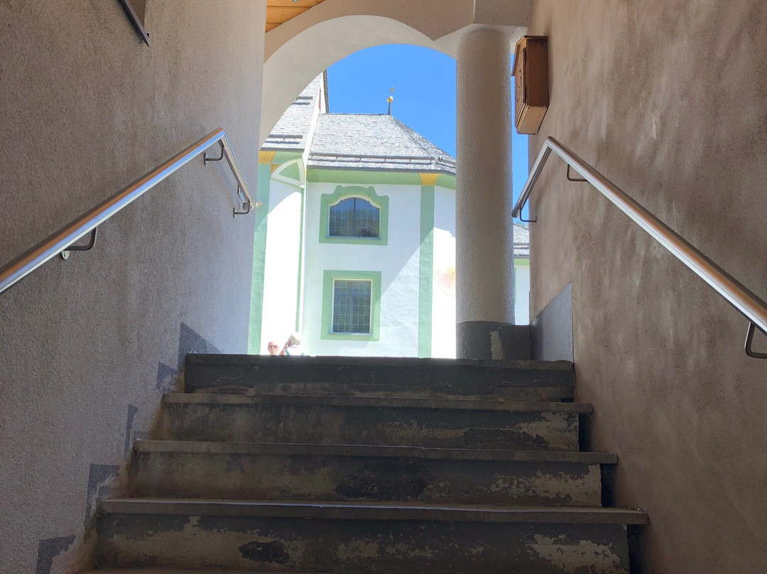 Chiesa Parrocchiale S. Cassiano-圣卡夏诺必去景点