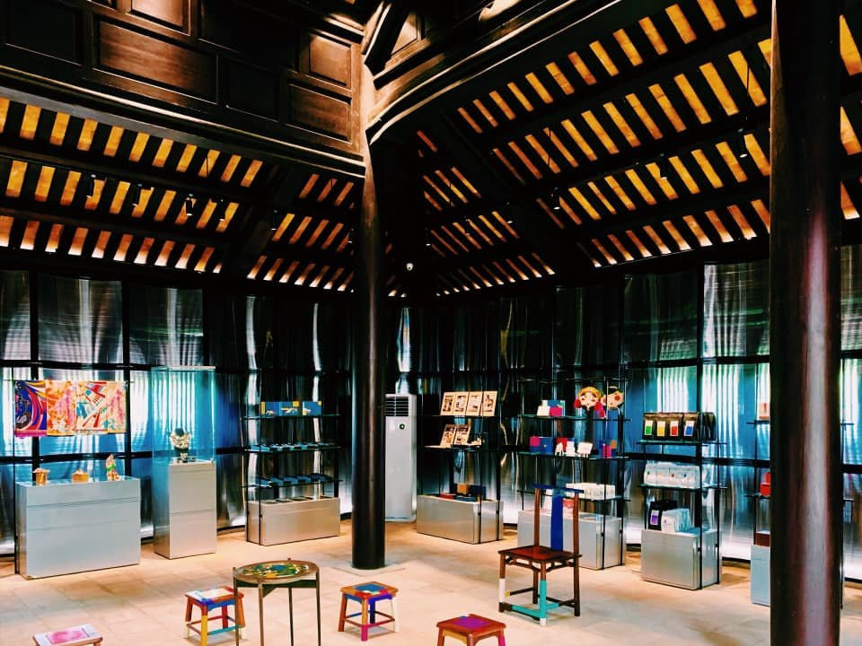 Dong Khuyet Dai - The Mosaic of Hue-顺化必去景点