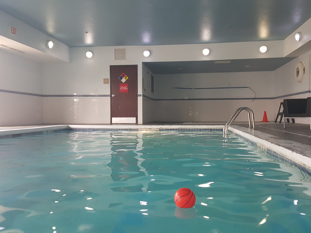 Staybridge Suites Cedar Rapids North by IHG主图