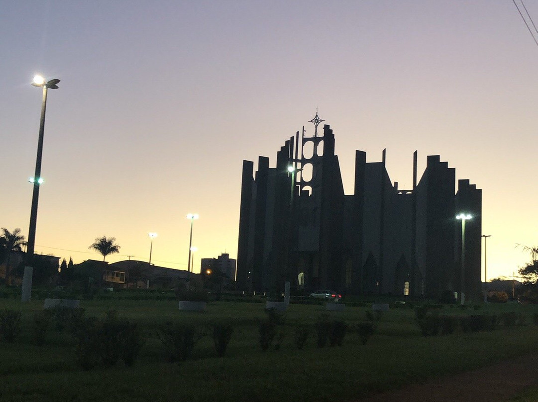 Catedral Diocesana Divino Espírito  Santo de Jataí景点图片