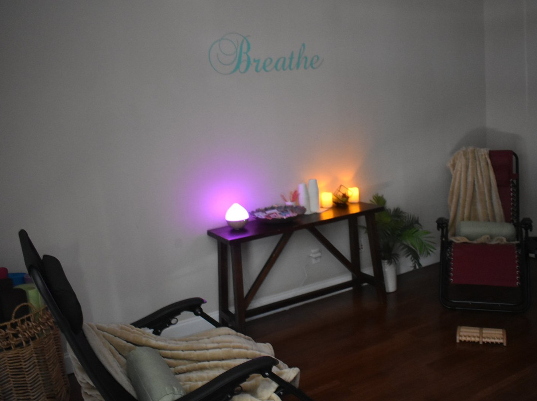 Serenity Rose Massage & Wellness-Hypoluxo必去景点