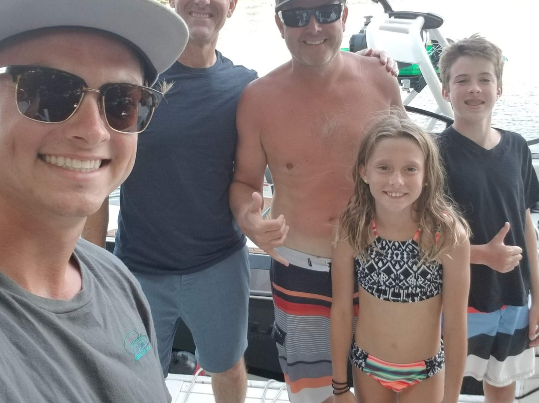 Wake Stone Watersports-Twin Lakes必去景点