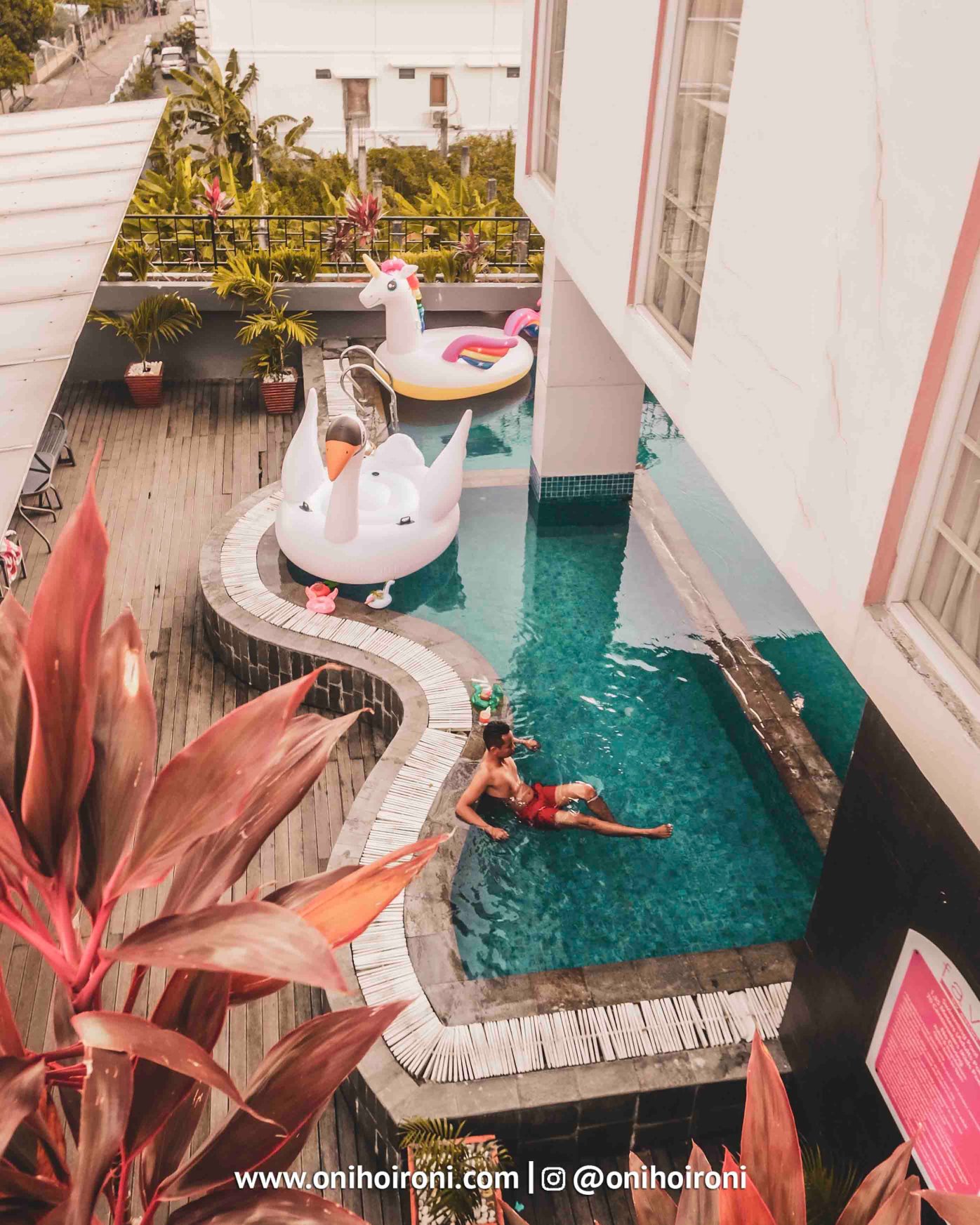 fave+ hotel Palembang-泳池