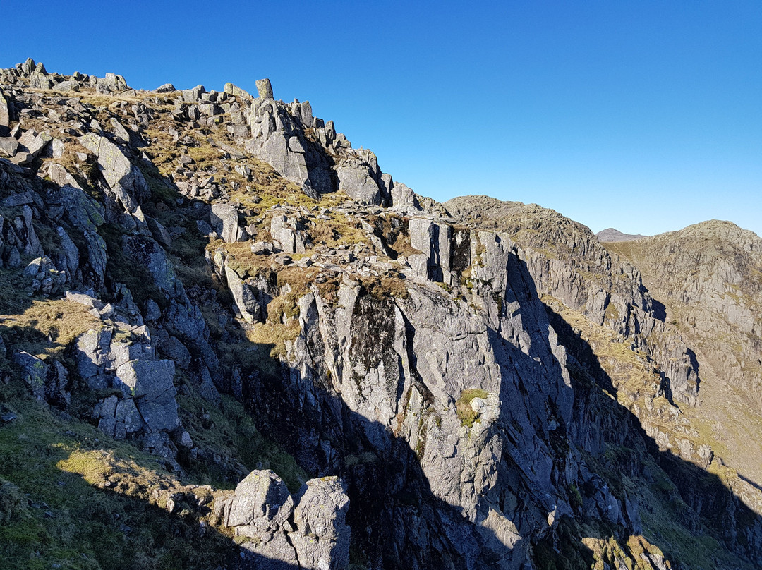 Bowfell and Crinkle Crags景点图片