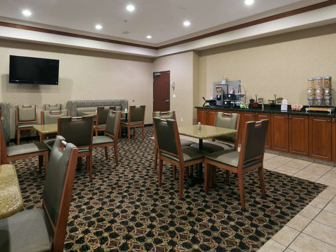 Best Western University Inn & Suites主图