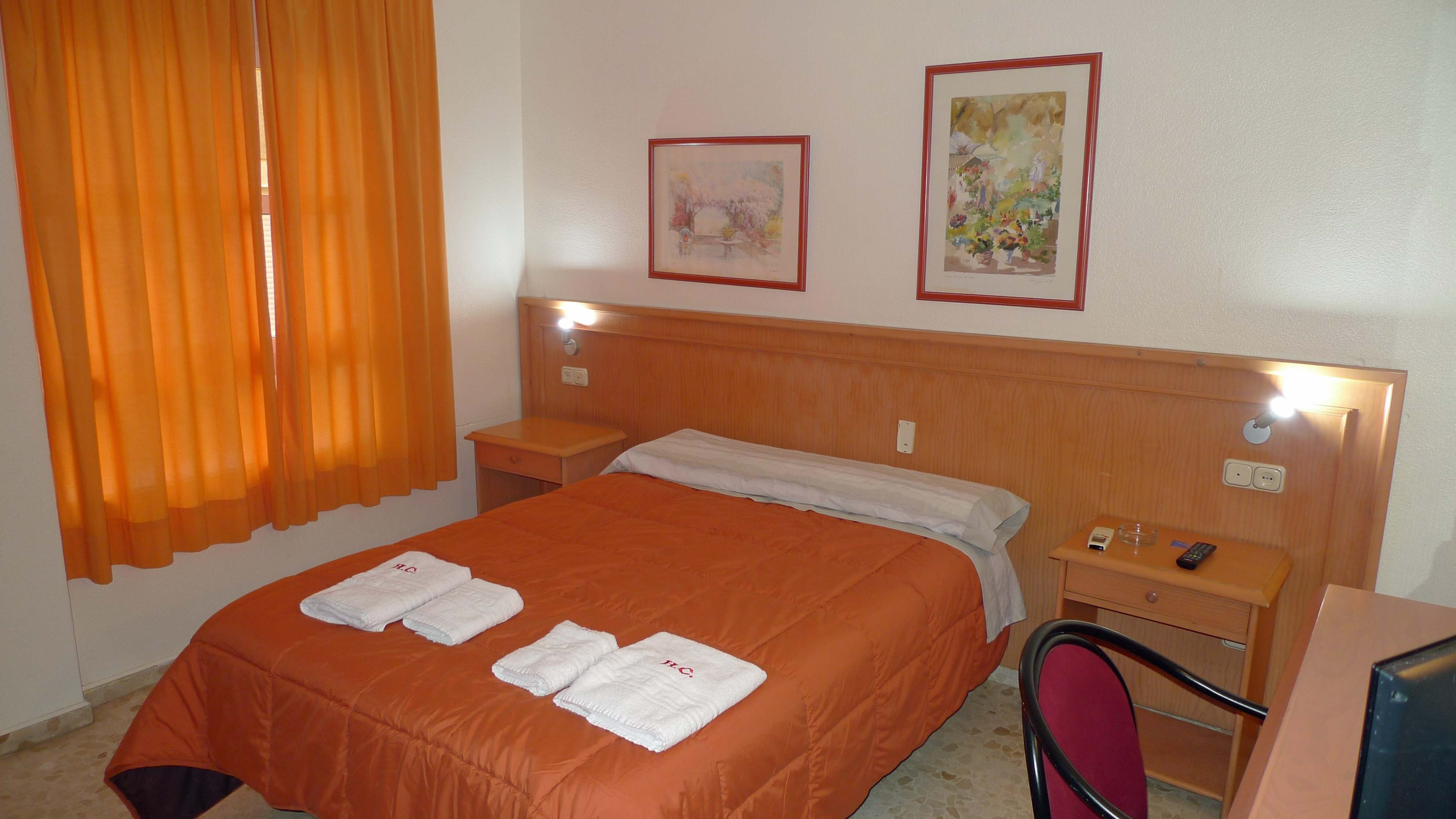 Hostal Carlos III-官方