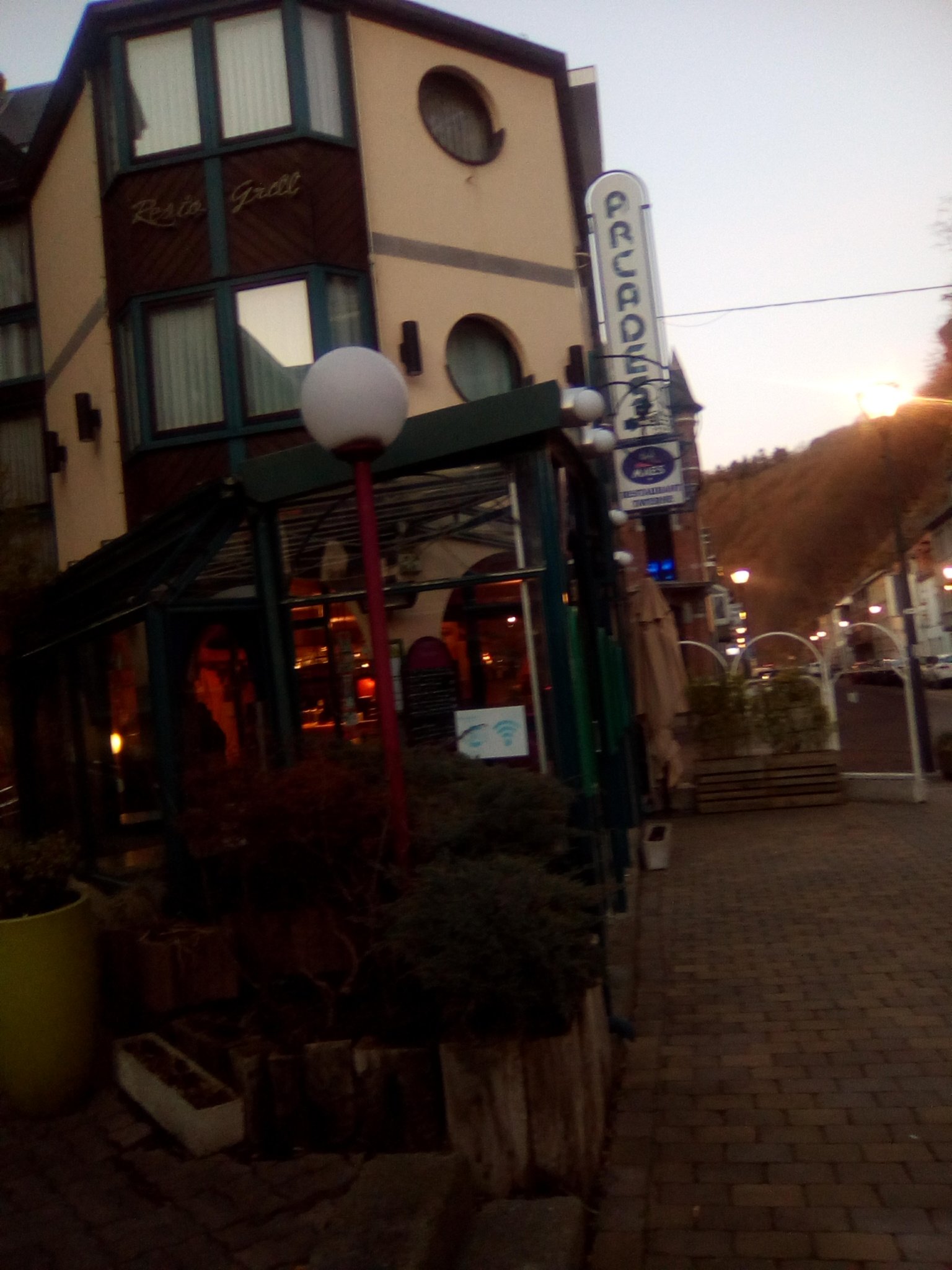 Hotel Les Arcades-浴室