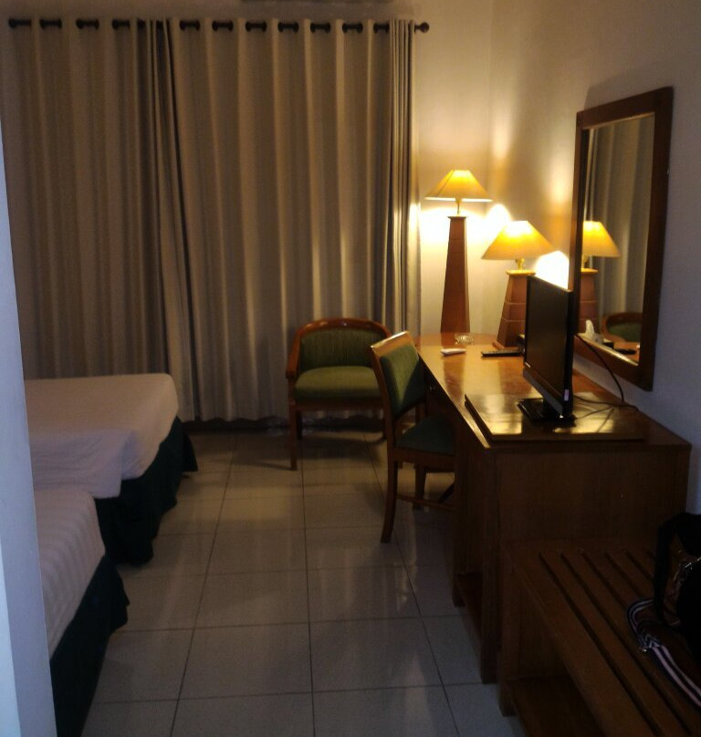 Griya Sentana Hotel主图