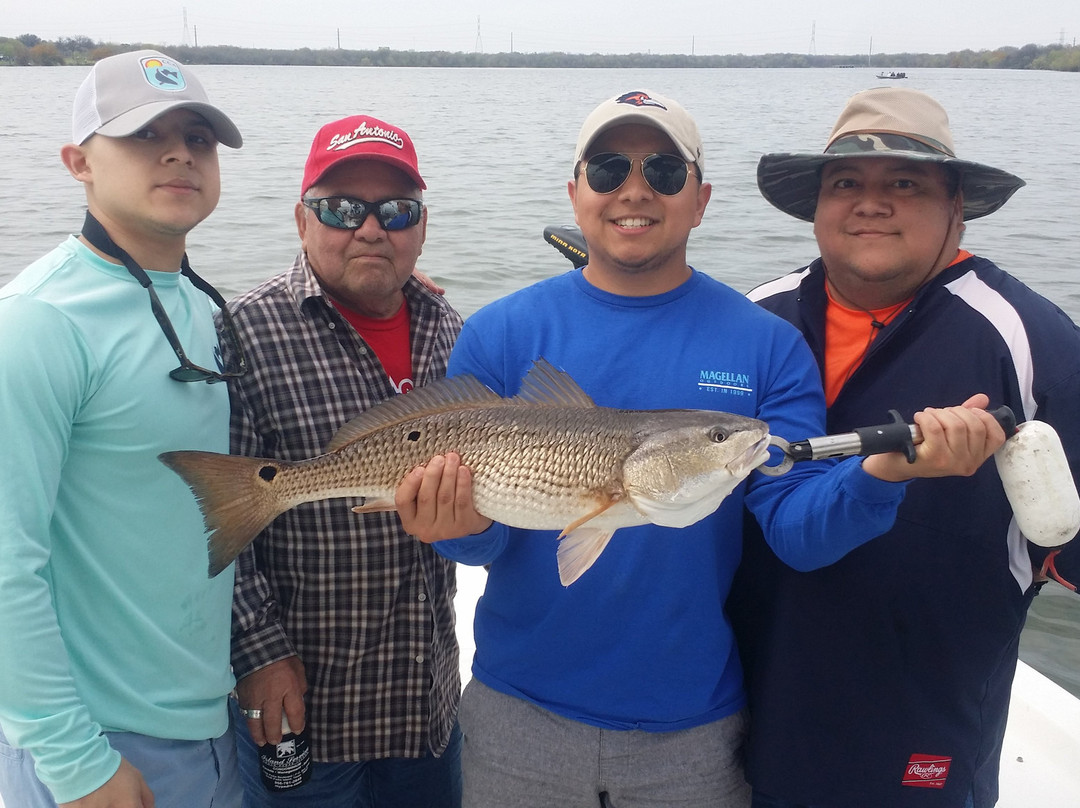 Bones Fishing Guide Service-圣安东尼奥市必去景点