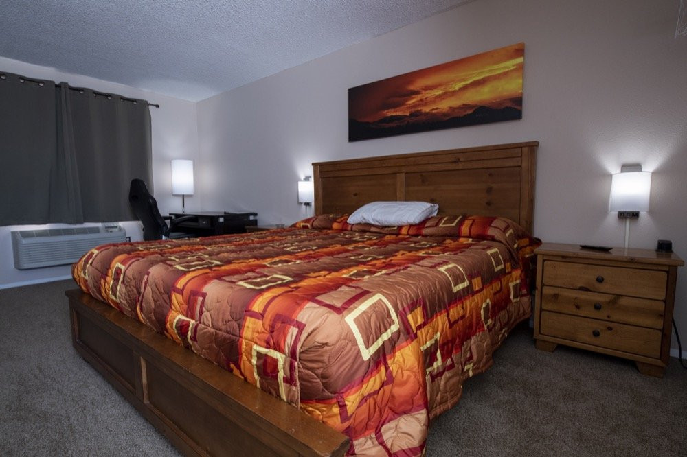 Tower 64 Motel & RV Park主图