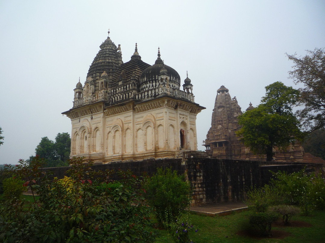 Pratapeswar Temple景点图片