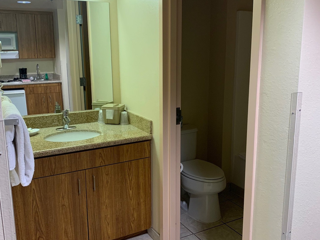 Gateway Studio Suites主图