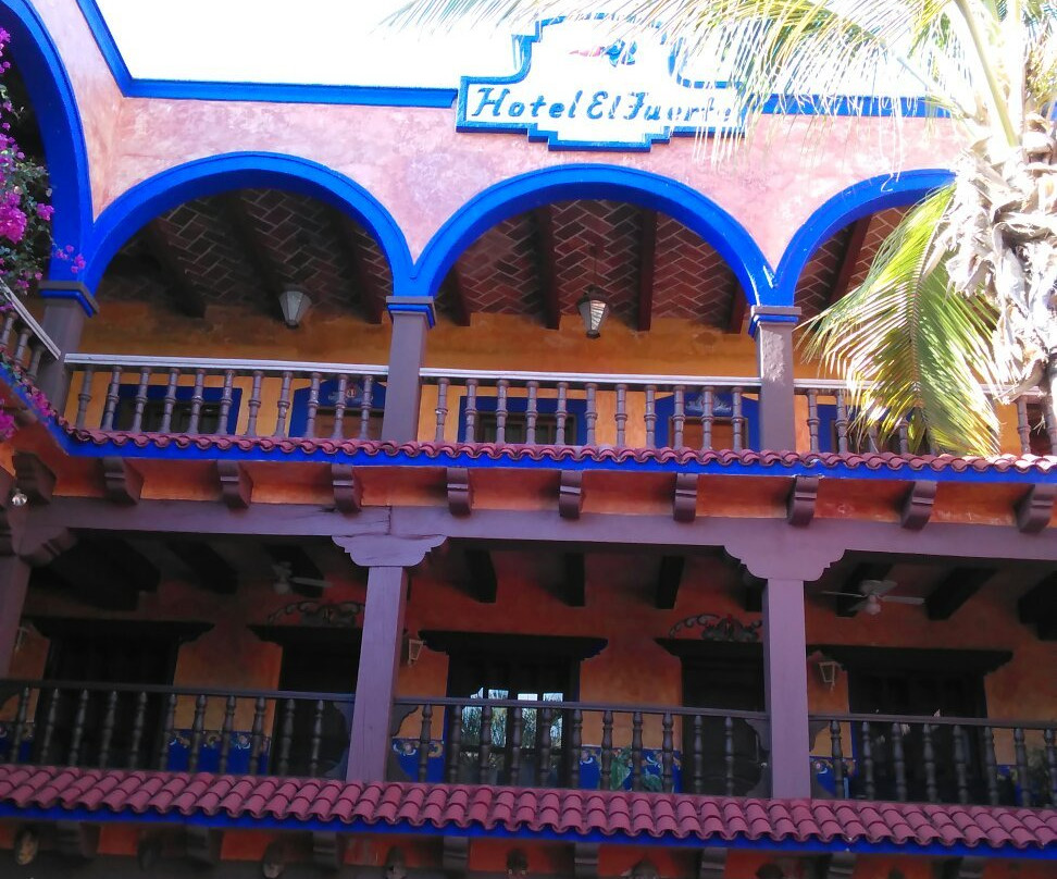 Hotel El Fuerte主图