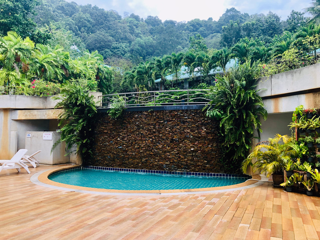 甲米提帕度假酒店主图