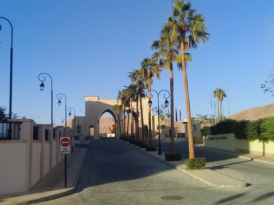 海洋广场塔拉湾酒店主图