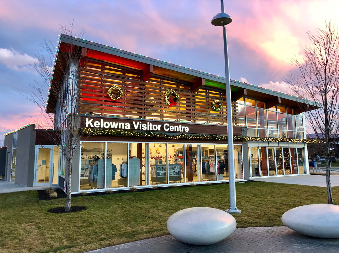 Kelowna Visitor Centre景点图片
