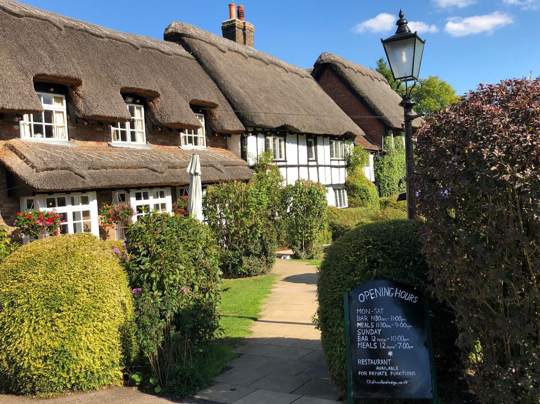Old Hunters Lodge