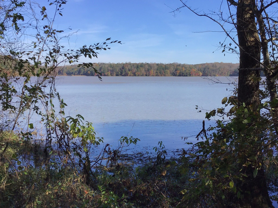 Salem Lake景点图片