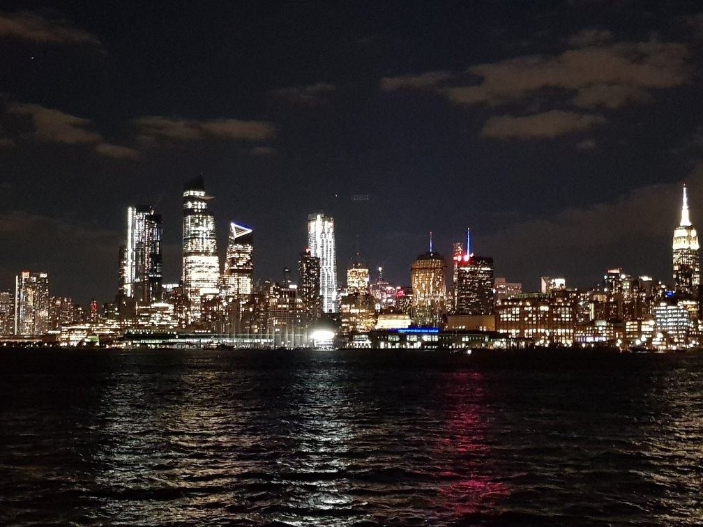 Hoboken Waterfront Walkway景点图片