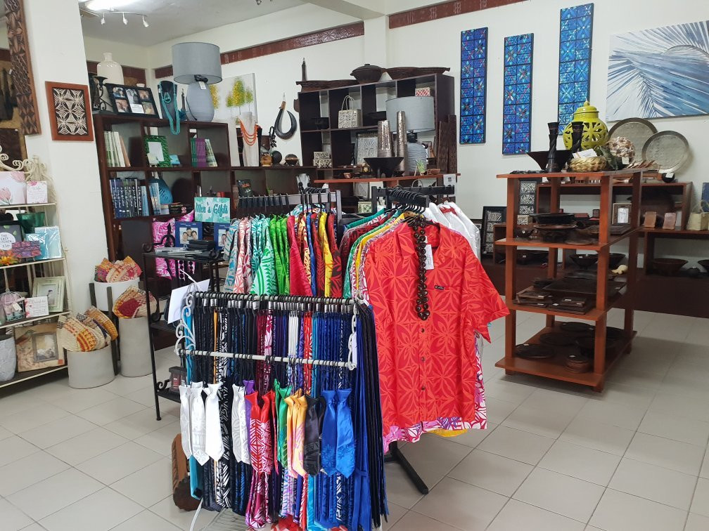 Pacific Jewell Gift Shop & Garden Café-阿皮亚必去景点