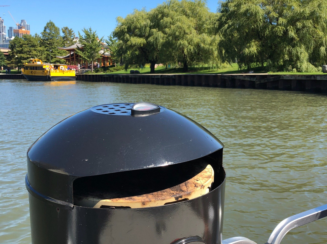 BBQ Pontoon-芝加哥必去景点