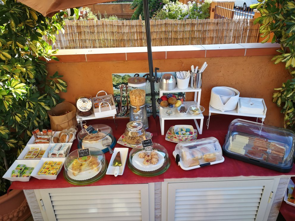 B&B La Pineta-餐饮