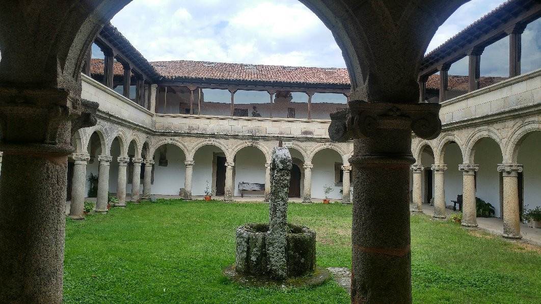 Monasterio de Santa Maria de Ferreira de Panton