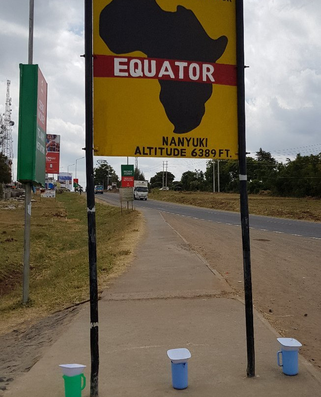 Equator Marker-南由基必去景点