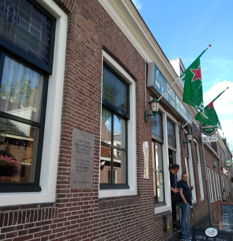 Cafe de Stee