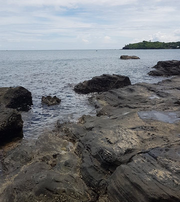 Flat Rock Beach Resort主图