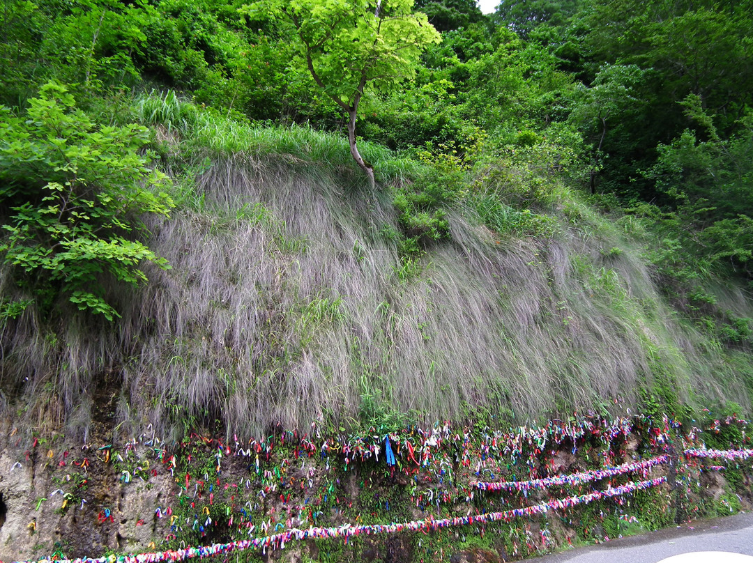 Maiden's Tears, Waterfall