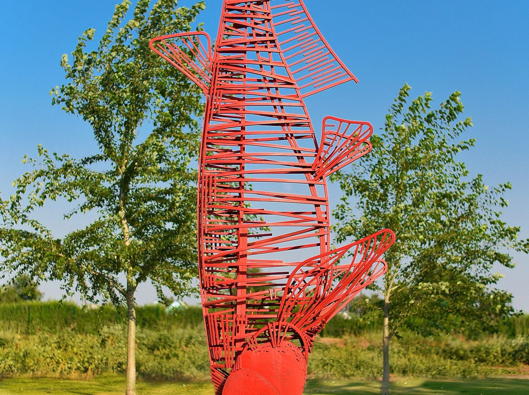 Sculpture Park Lebyazhya Polyana景点图片