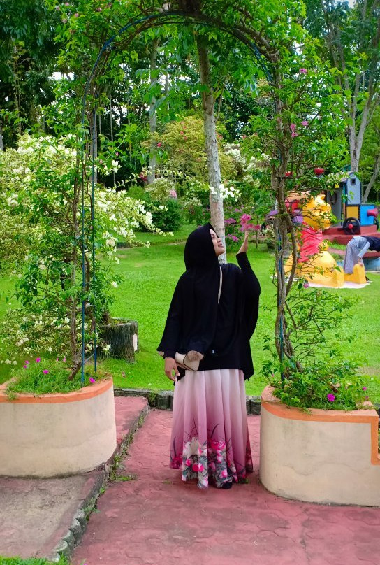 Bougenville Park-山口洋必去景点