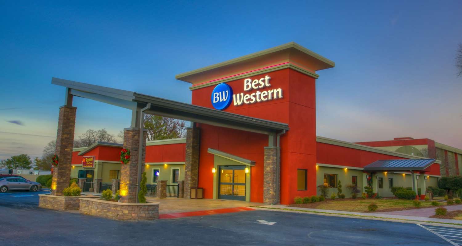 Days Inn & Suites by Wyndham Johnson City-官方