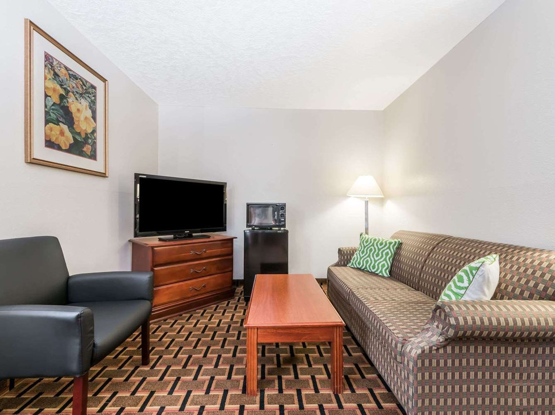 Surestay By Best Western Duncan主图