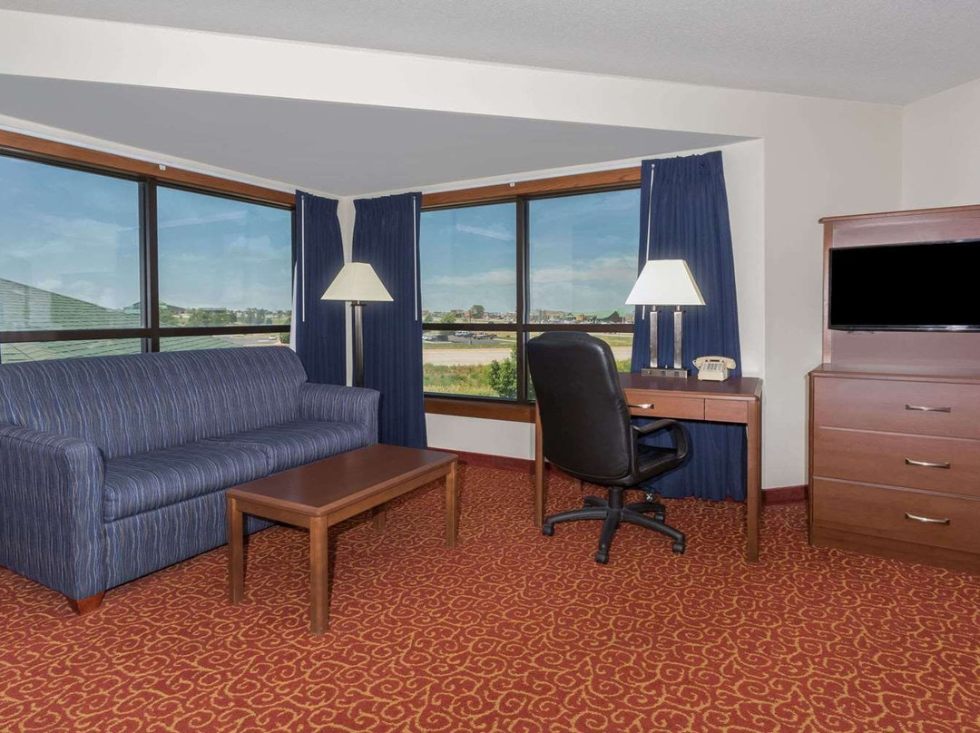 Days Inn by Wyndham Sidney主图