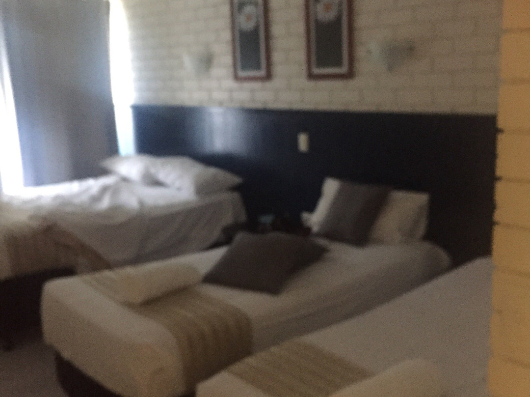 双松汽车旅馆主图