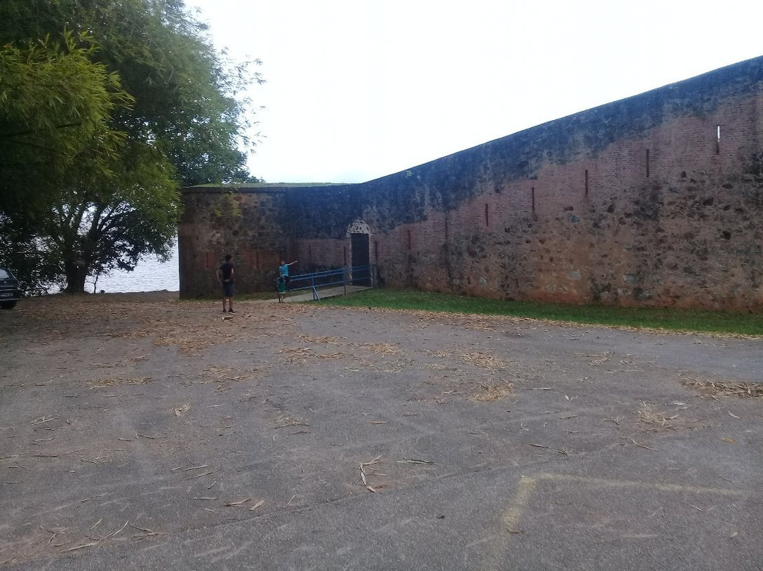 Fort Diamant-卡宴必去景点