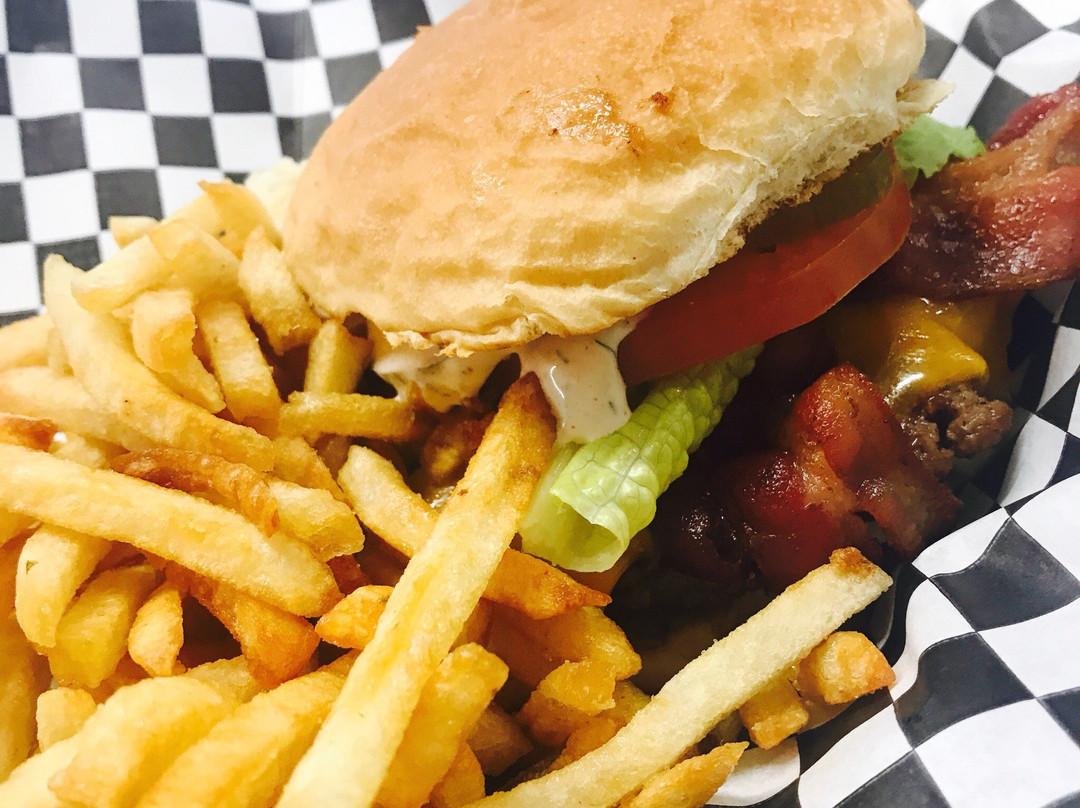 Jonesies Pennfield Take Out