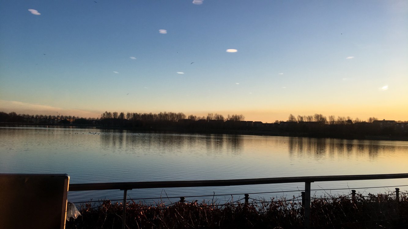 Travelodge Doncaster Lakeside-浴室
