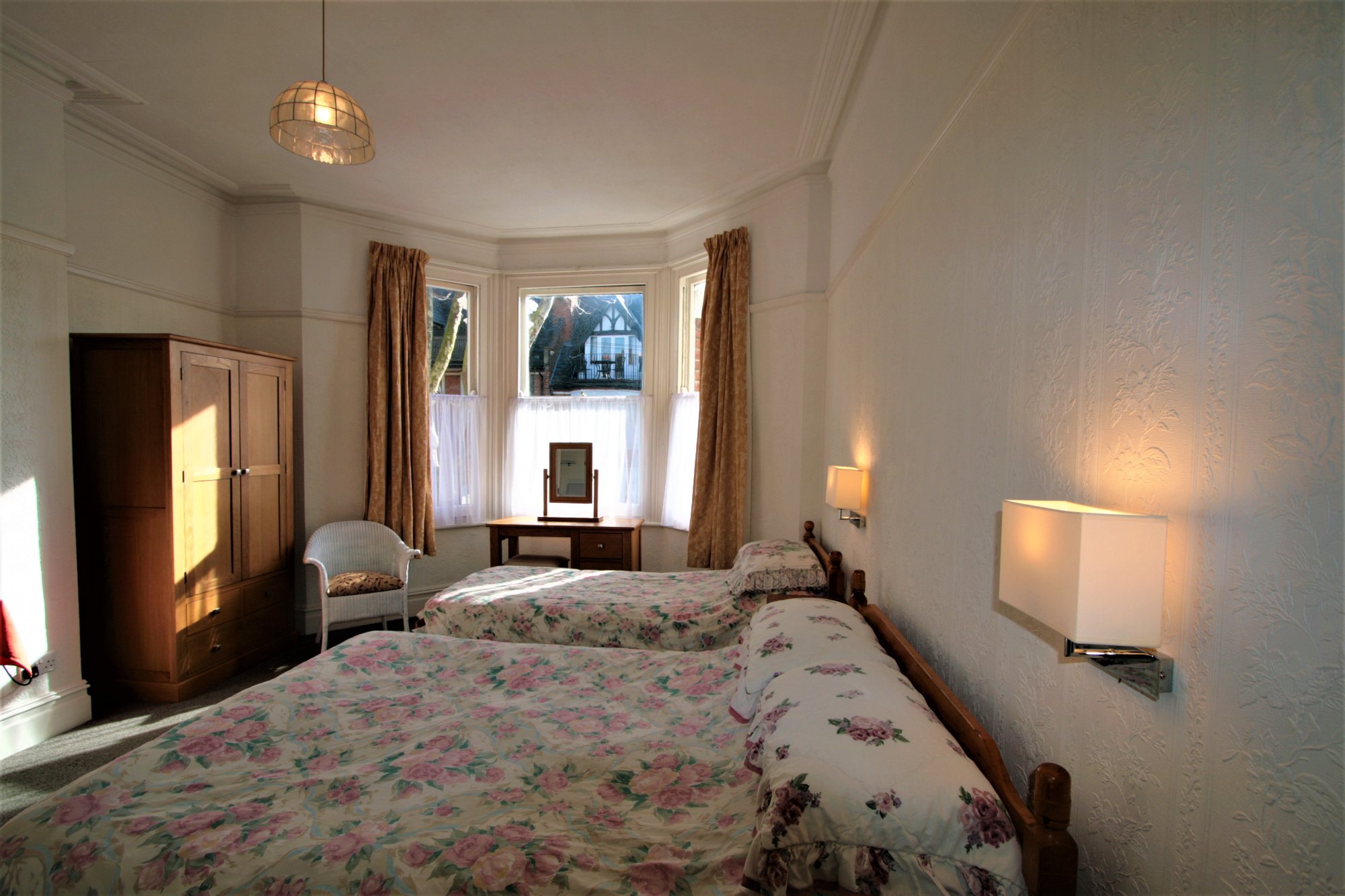 Pavilion Hotel-官方