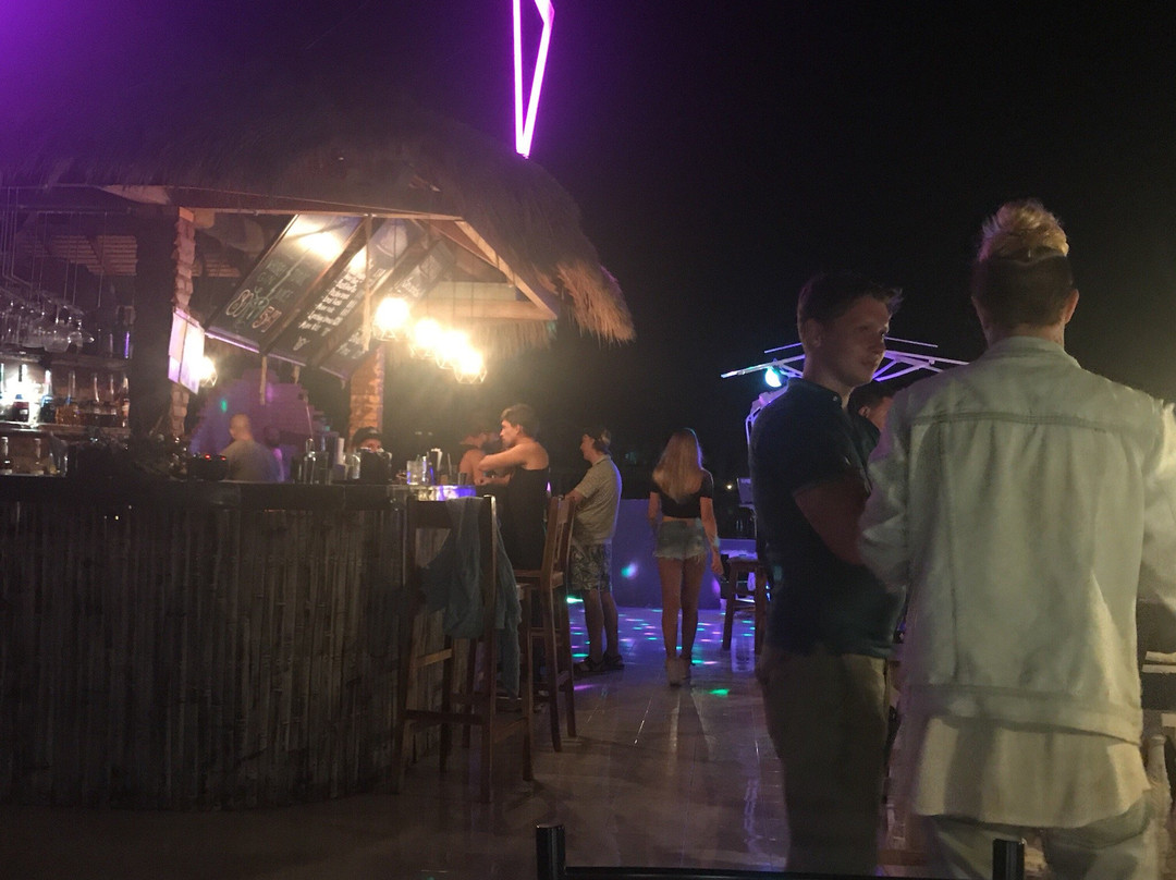 Triangle Rooftop Club-美奈必去景点