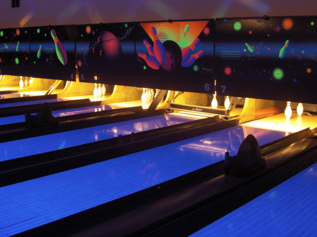 SPORTCAFÉ & BOWLING Erica景点图片