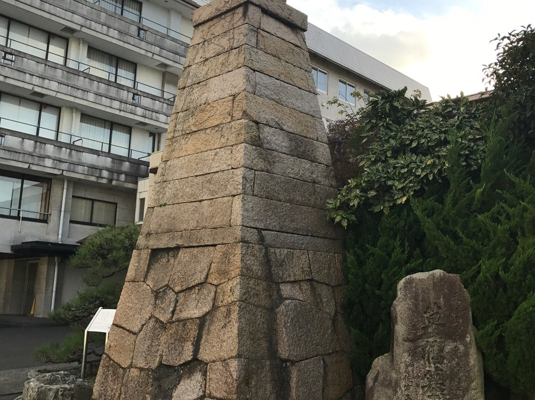 Takatoro Lantern at Suzaki-敦贺市必去景点