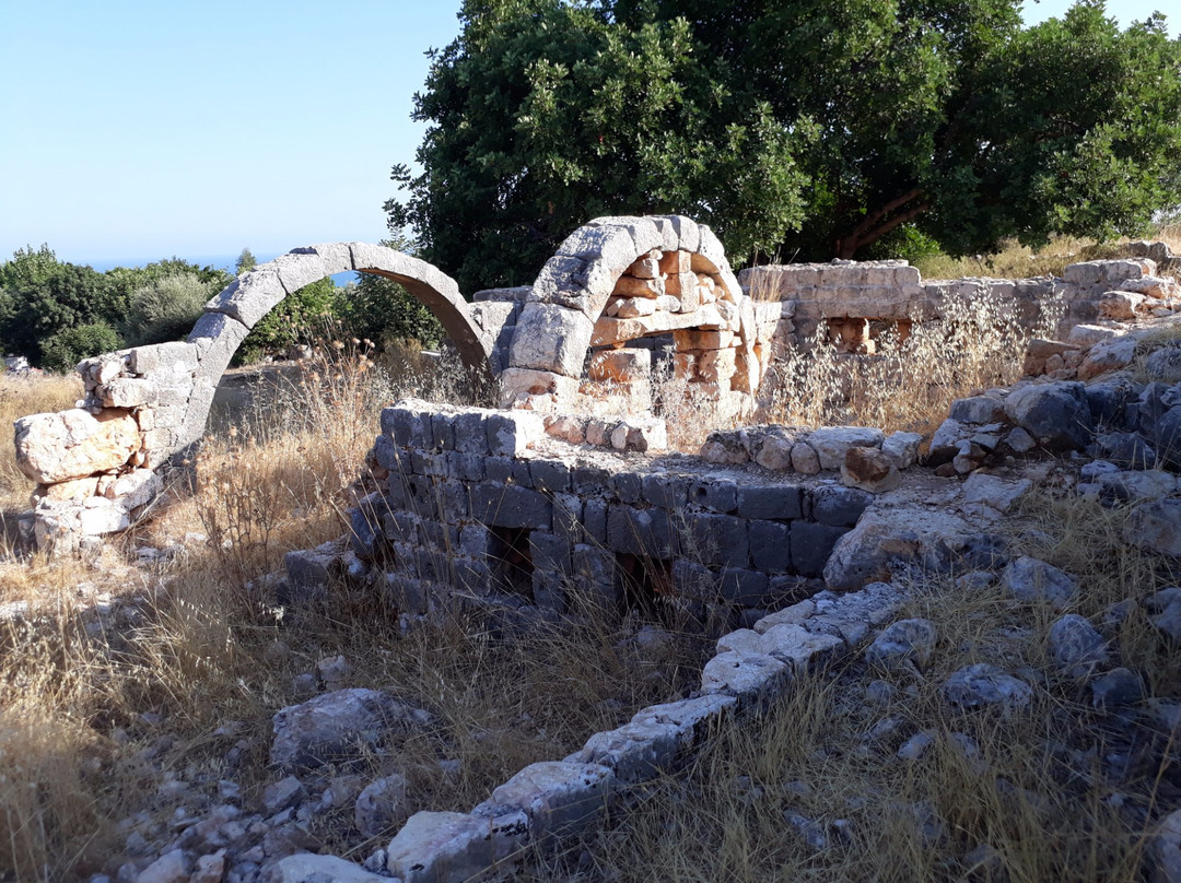Zeus Tapinagi Ve Kilise景点图片